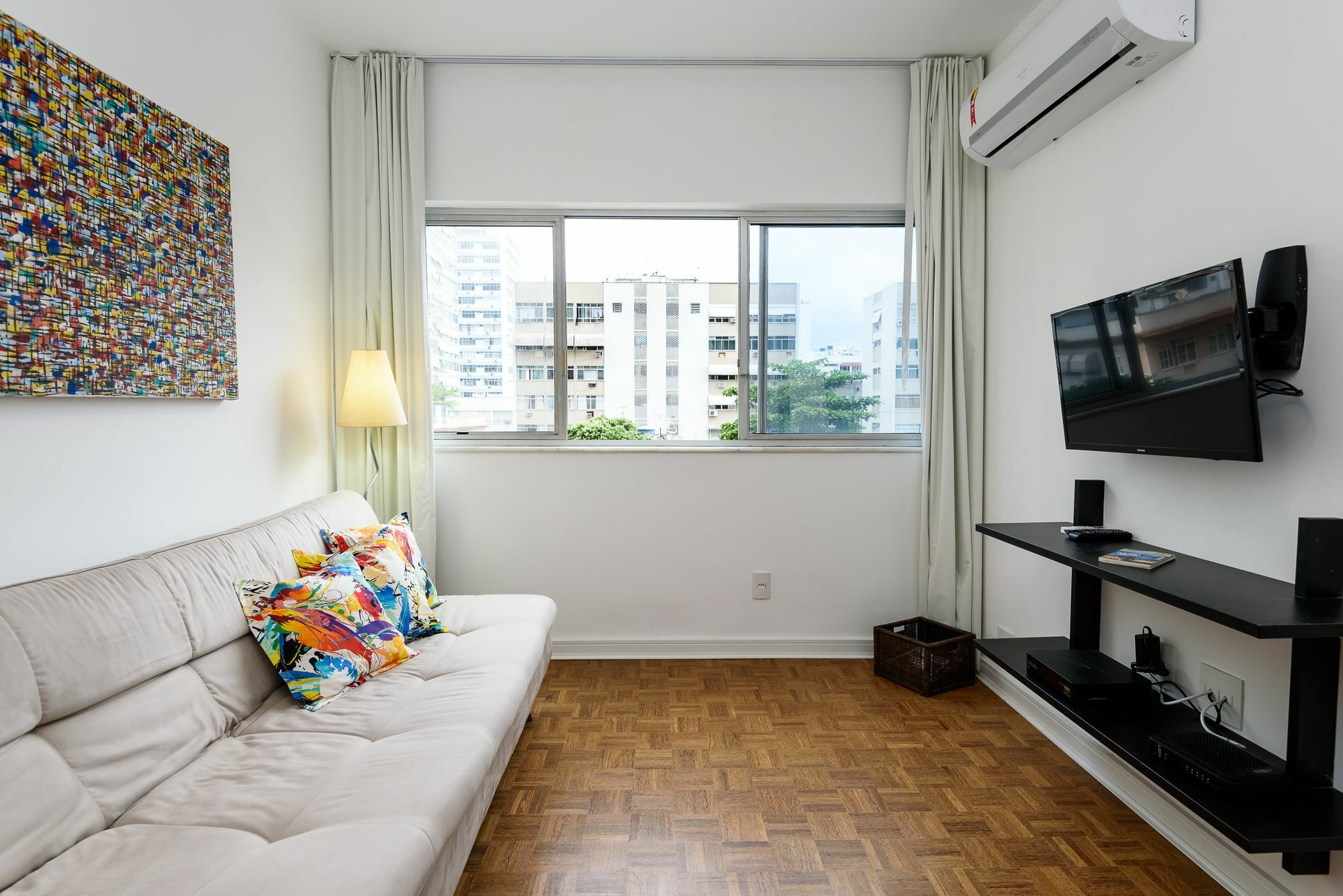 In Rio - Localizacao Fantastica Apartamento *